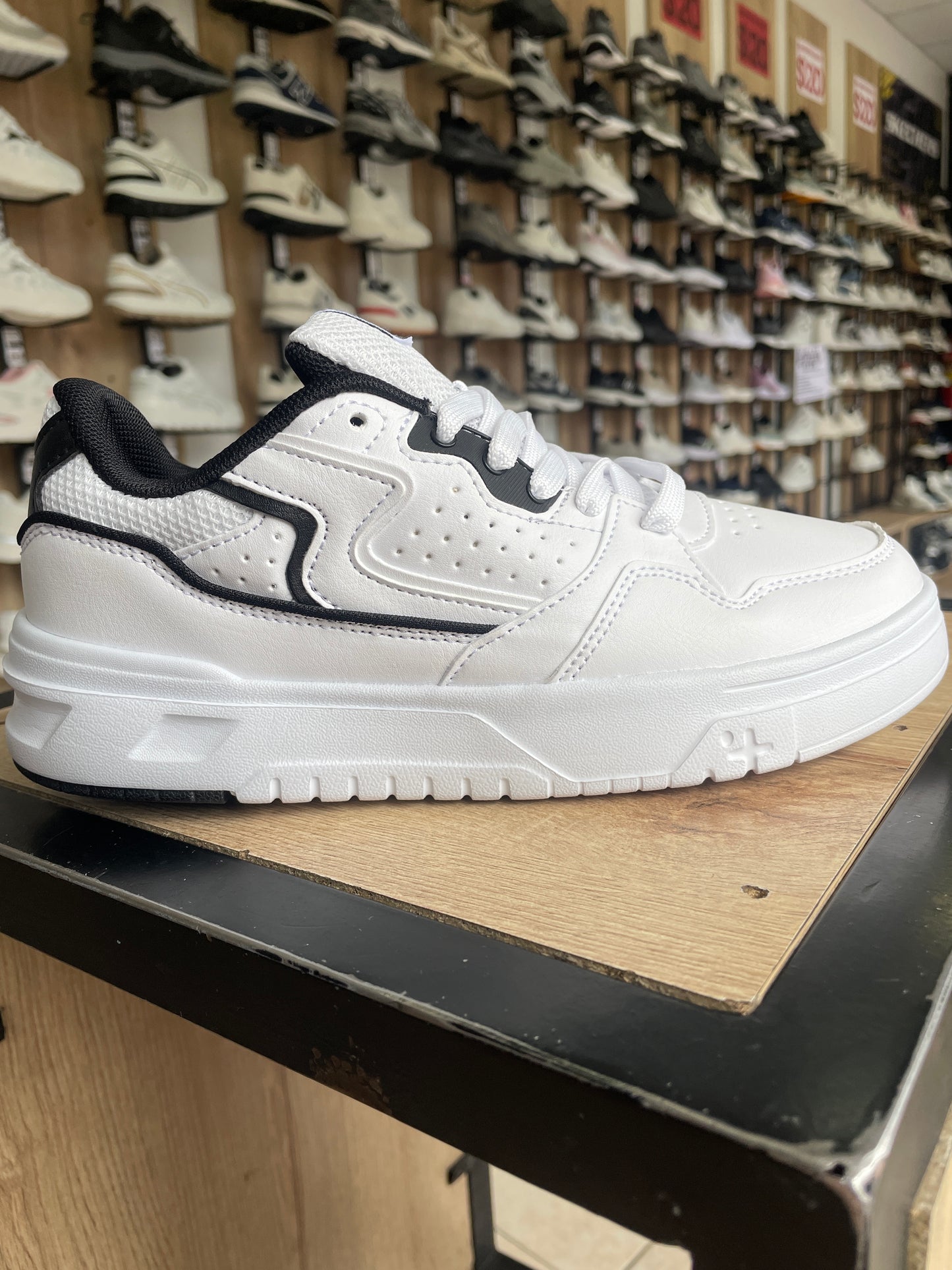 SNEAKER SR BLANCO NEGRO