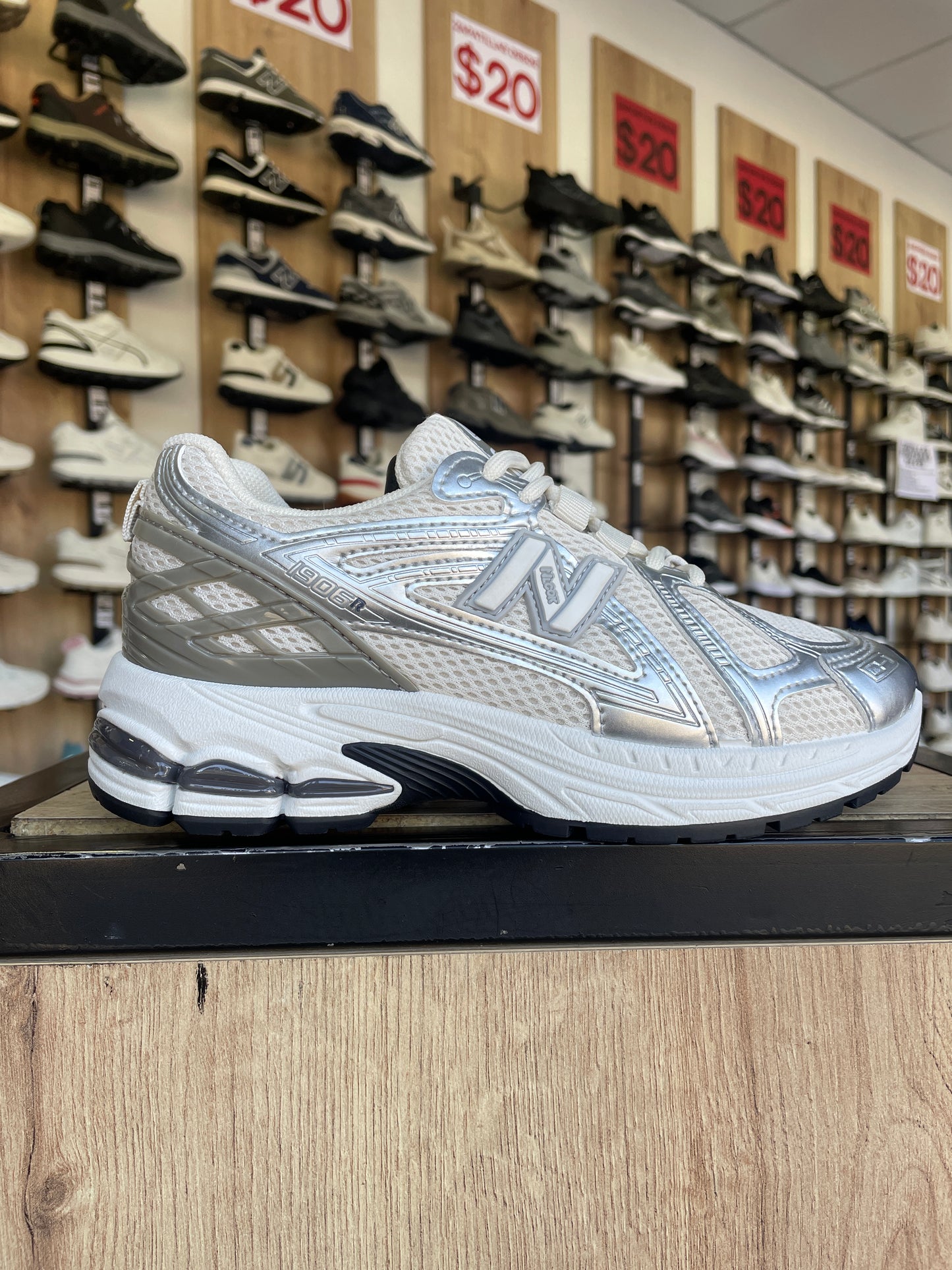 ZAPATILLA ZR PLATEADO