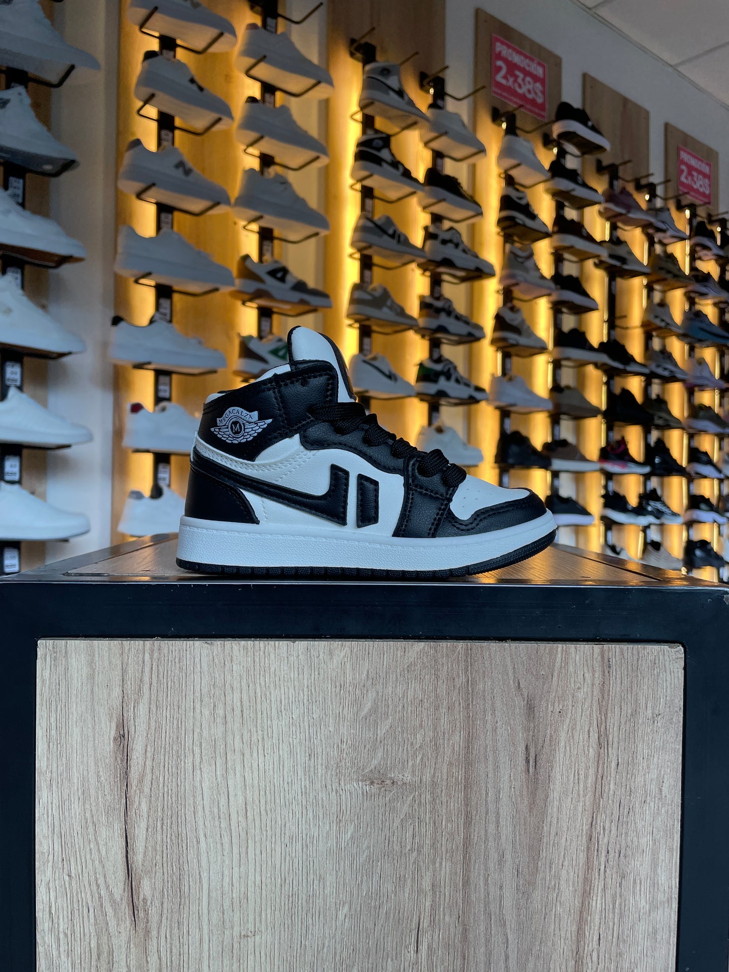 SNEAKER LM NEGRO NIÑO