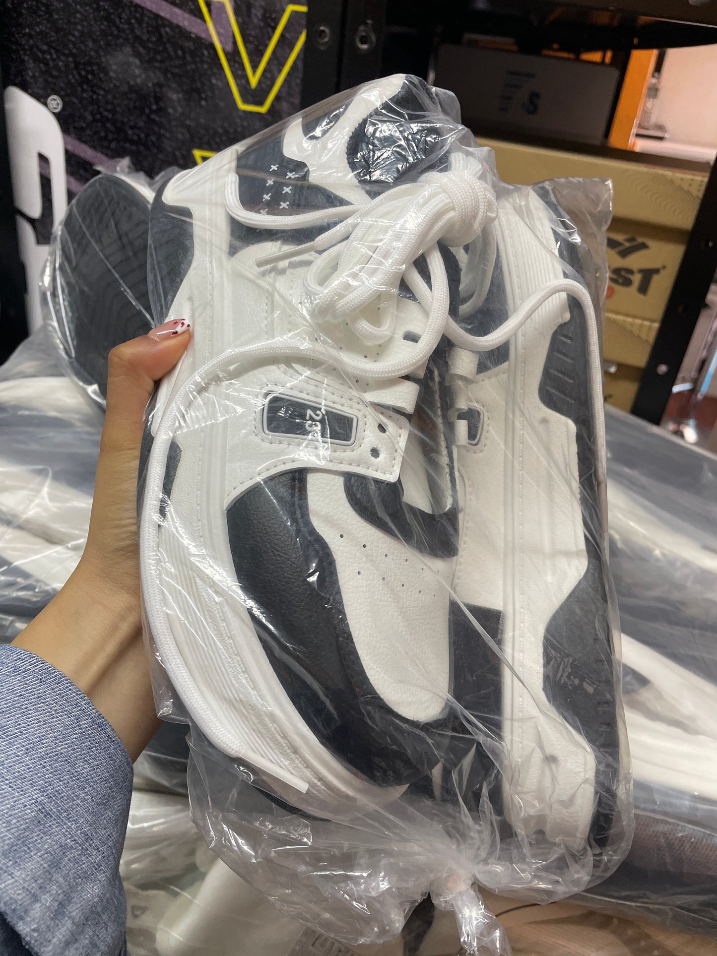 SNEAKER PT B/N
