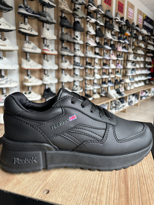 SNEAKER RBK NEGRO