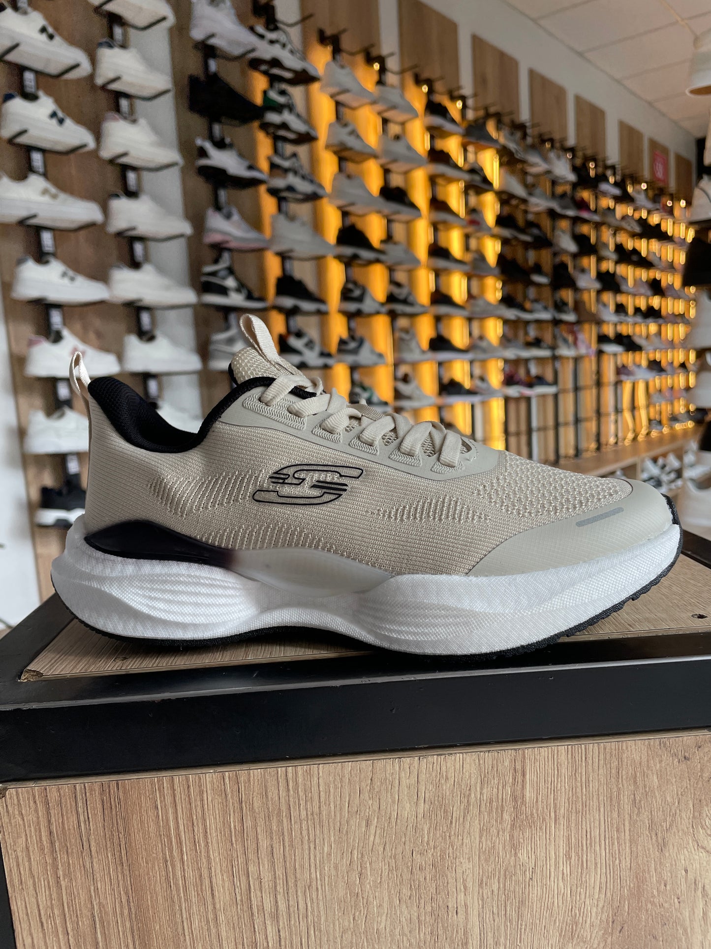 DEPORTIVO MS BEIGE