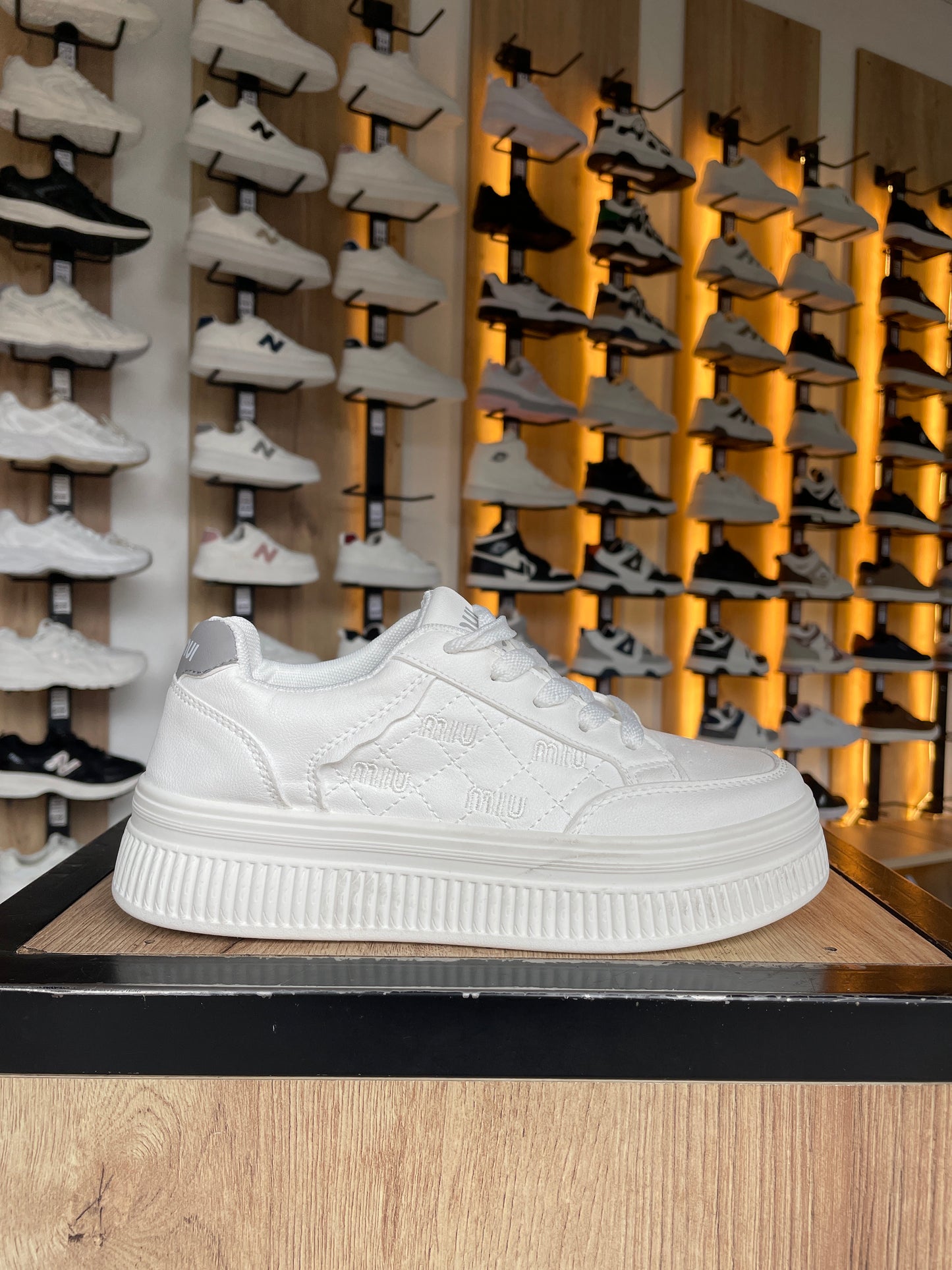 SNEAKER MI GRIS