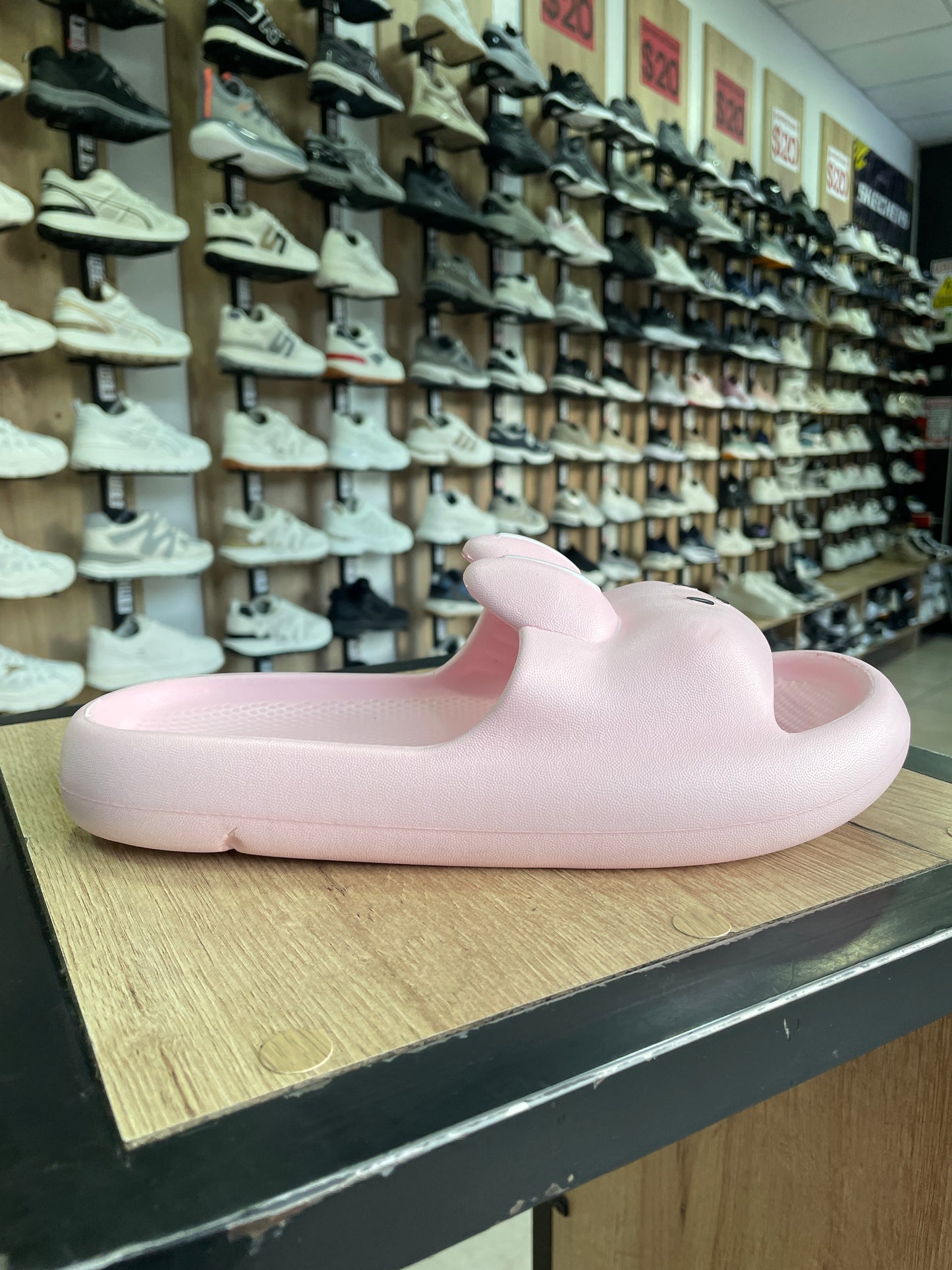 SANDALIA CONEJO ROSA