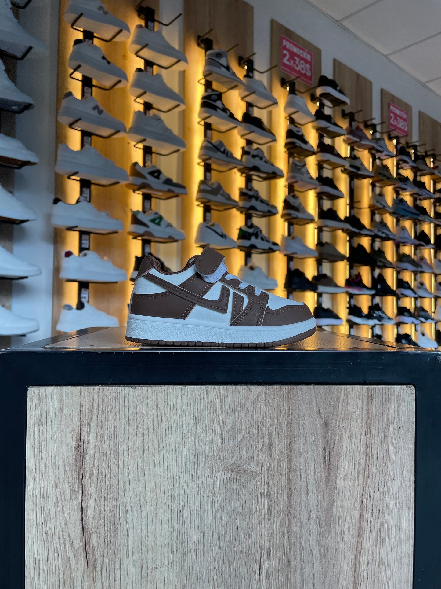 SNEAKER LW CAFÉ NIÑO