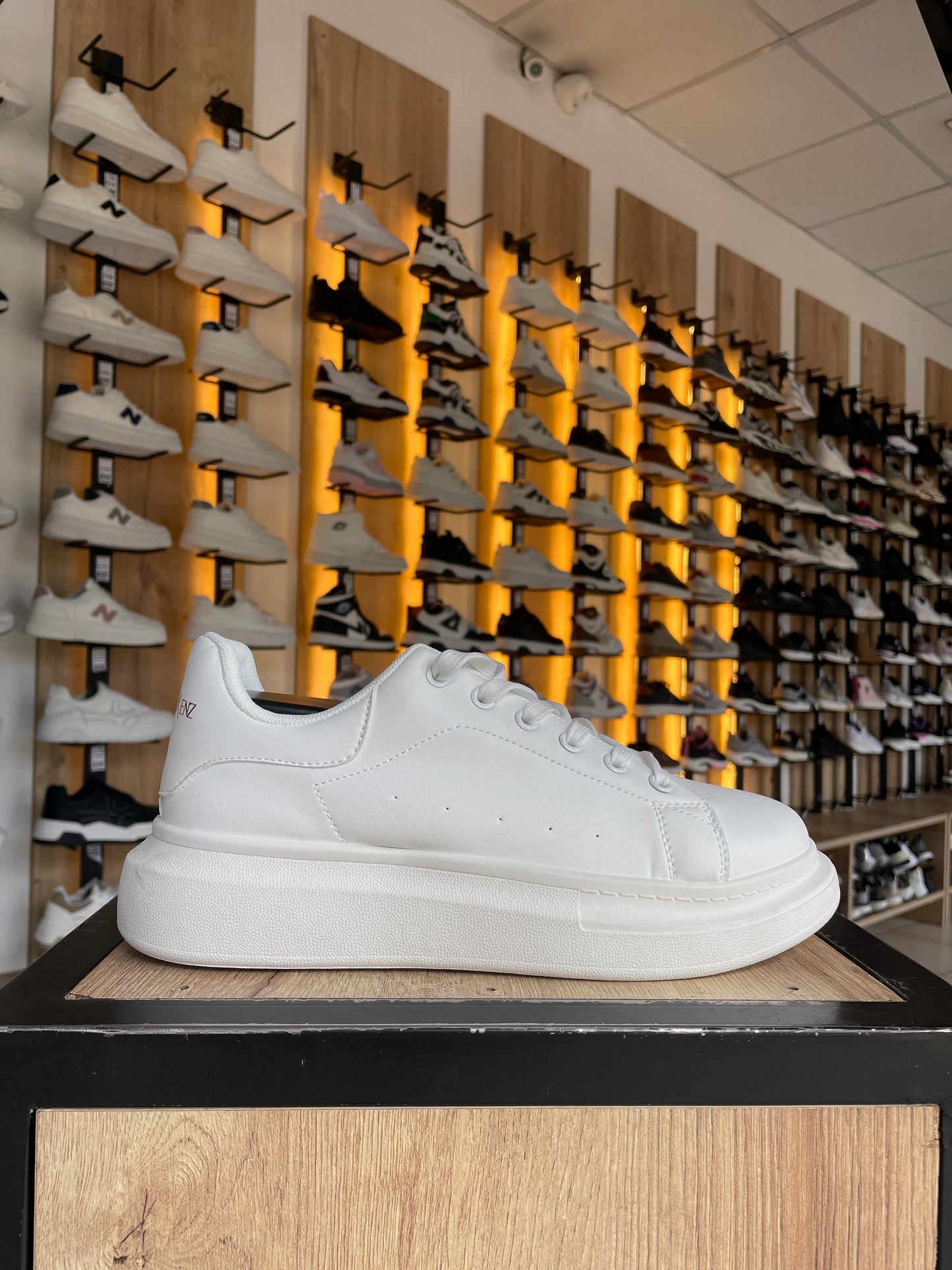 SNEAKER MQM01 BLANCO