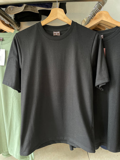 Camiseta standar basic