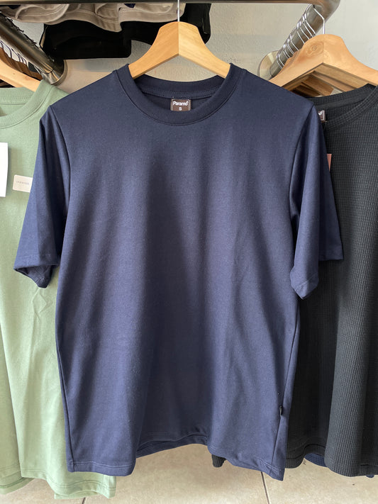 Camiseta standar basic