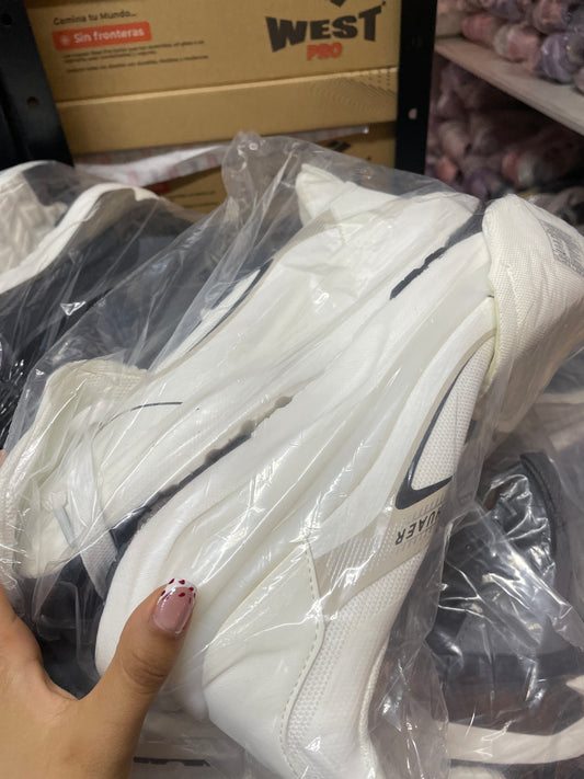 SNEAKER MR BLANCO