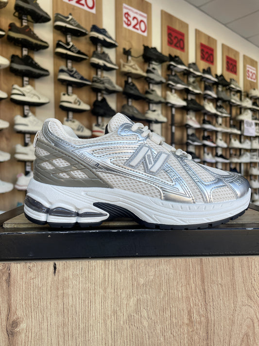 ZAPATILLA ZR PLATEADO