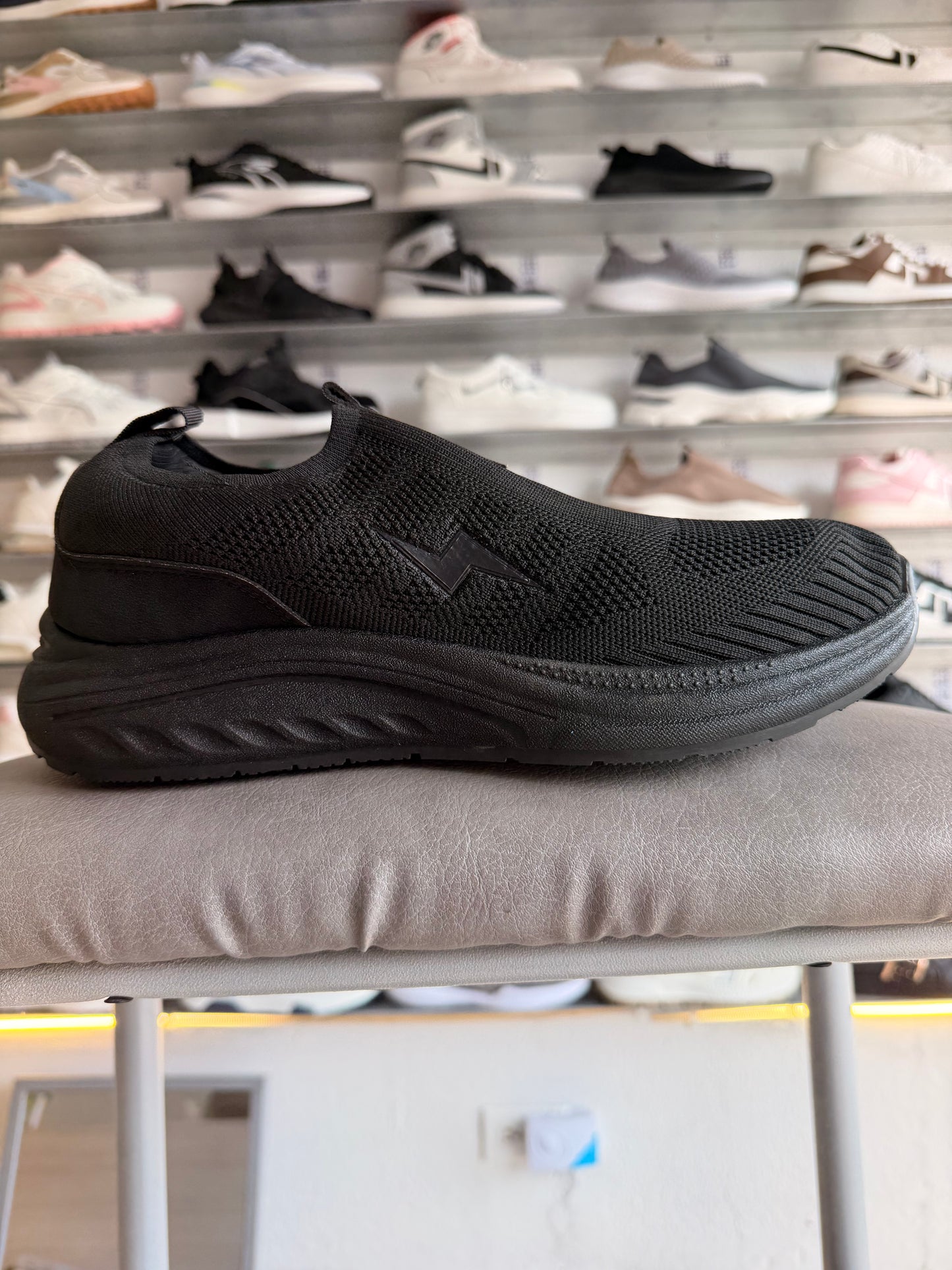 DEPORTIVO SH NEGRO