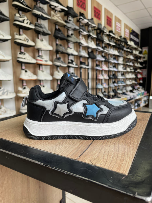 SNEAKER ES NEGRO NIÑOS