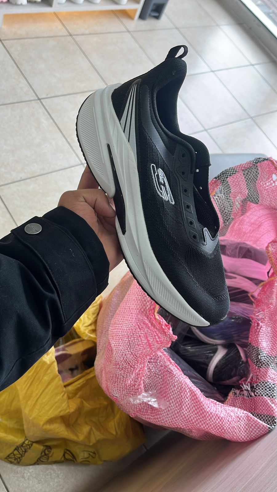 DEPORTIVO ZKB31 NEGRO
