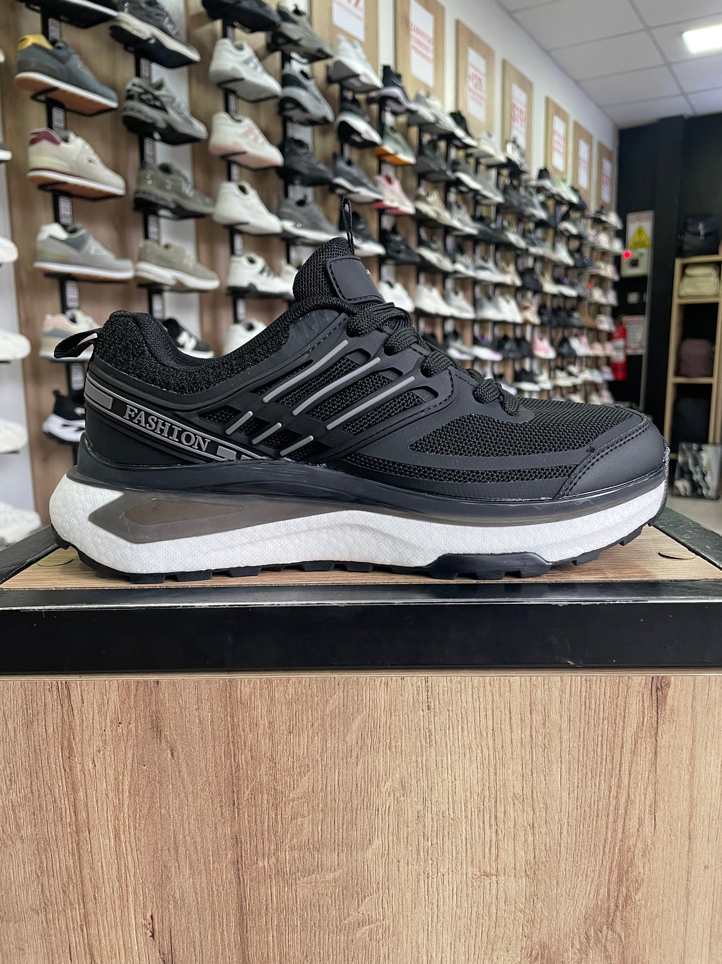 DEPORTIVO PRO BLANCO NEGRO