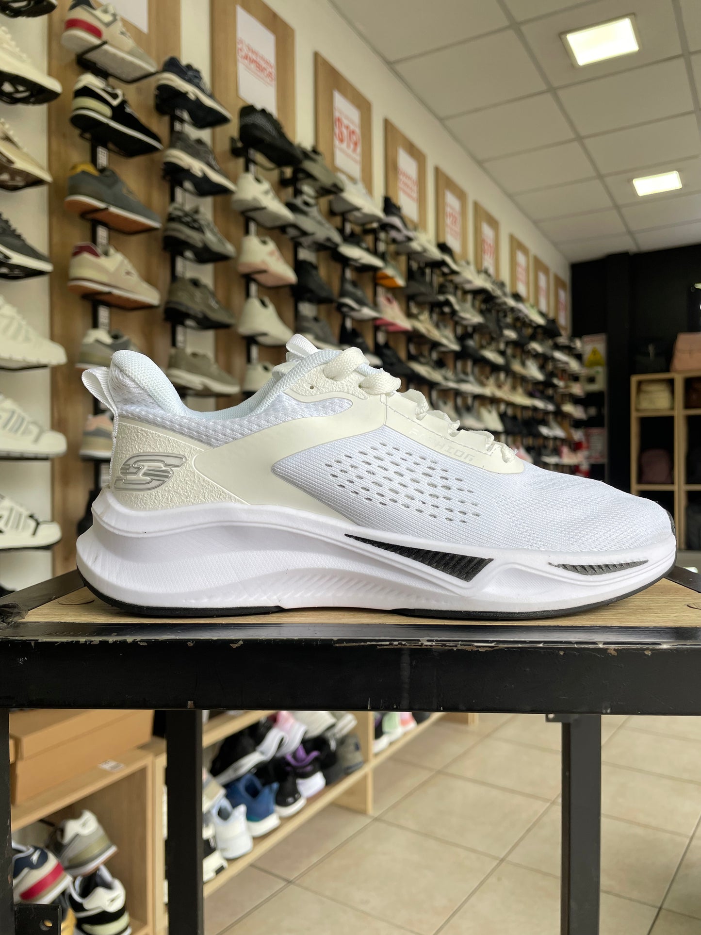 DEPORTIVO ZKB15 NEGRO