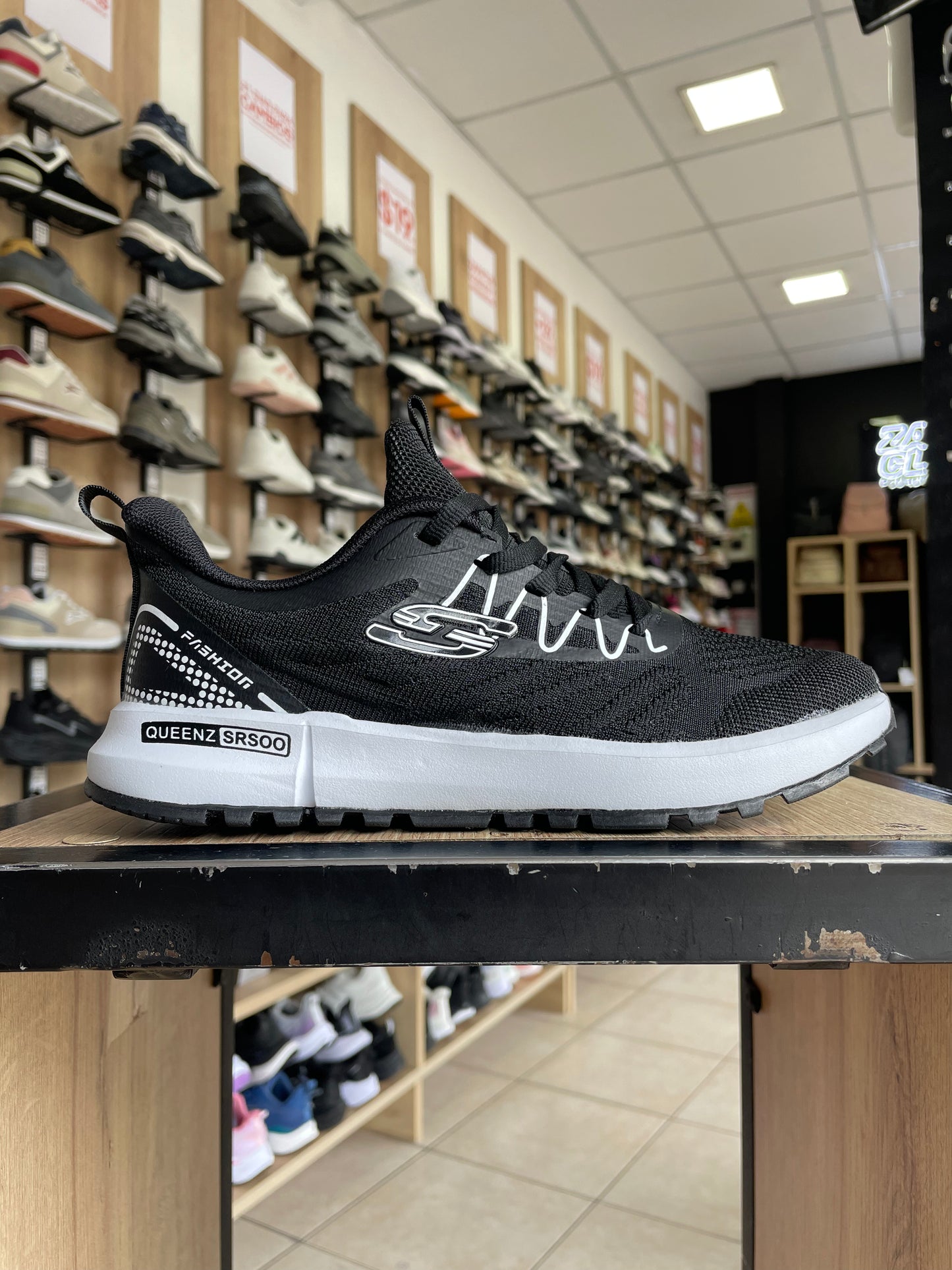 DEPORTIVO ZKB13 BLANCO