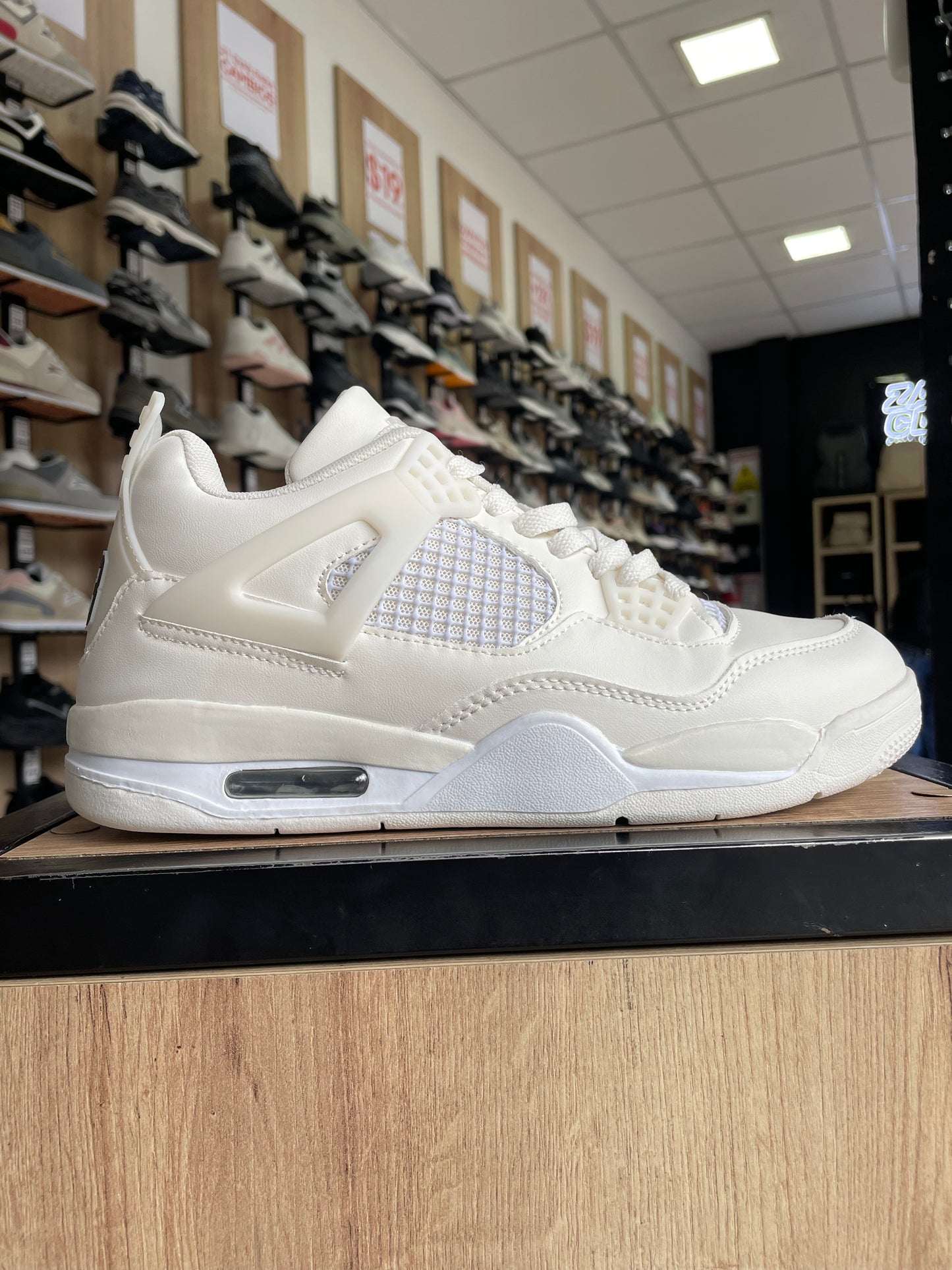 SNEAKER EDO6M05 BEIGE