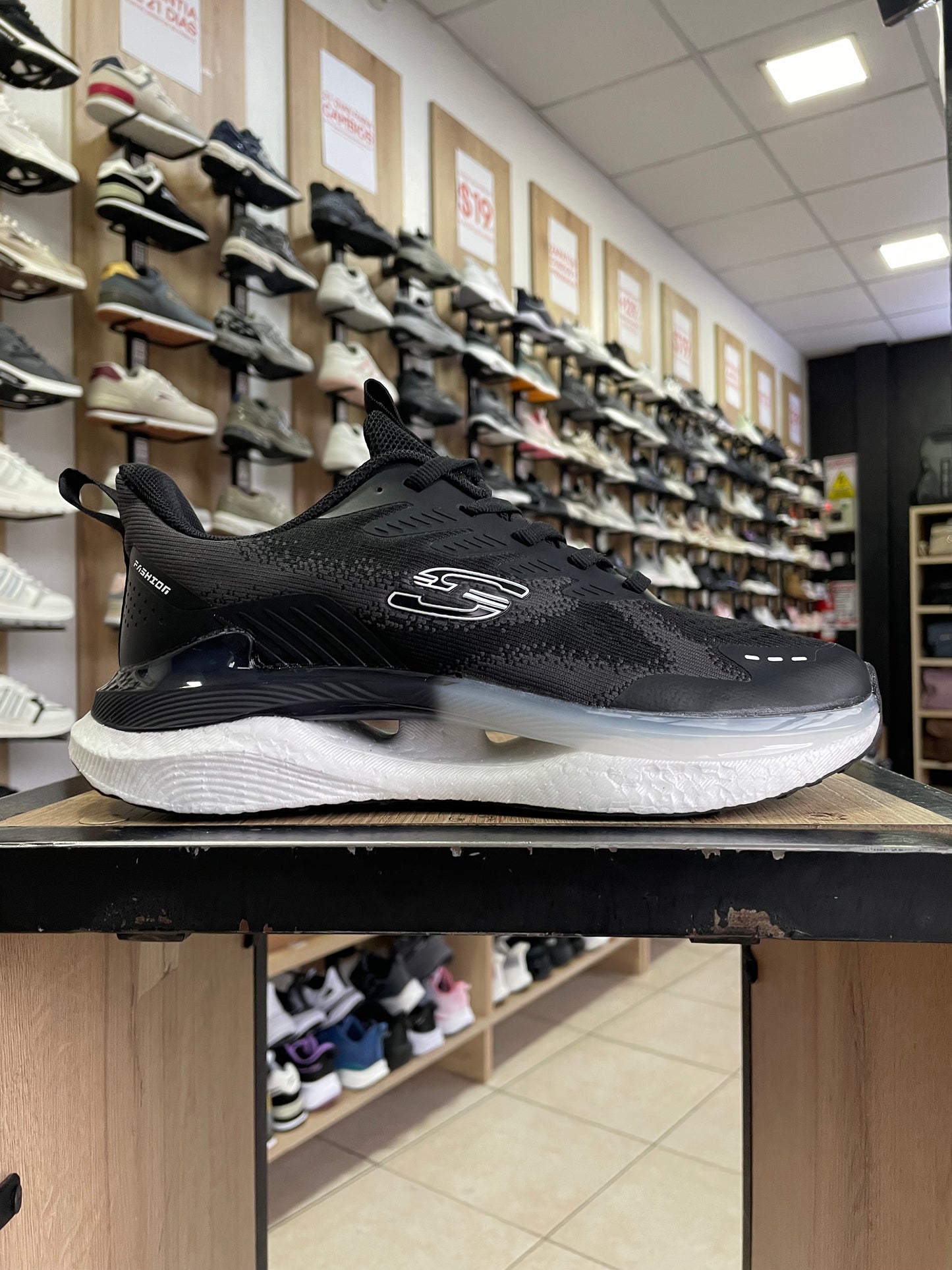 DEPORTIVO ZKB22 NEGRO