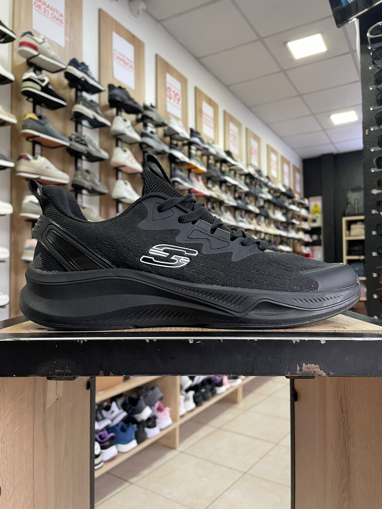 DEPORTIVO ZKB53 NEGRO