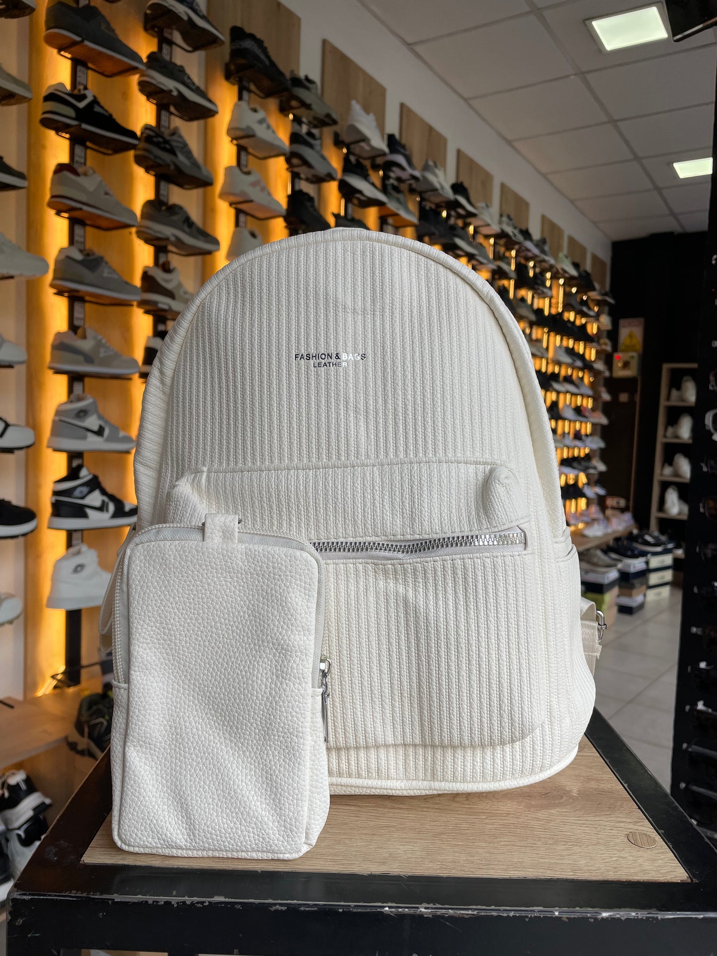 MOCHILA GS BEIGE