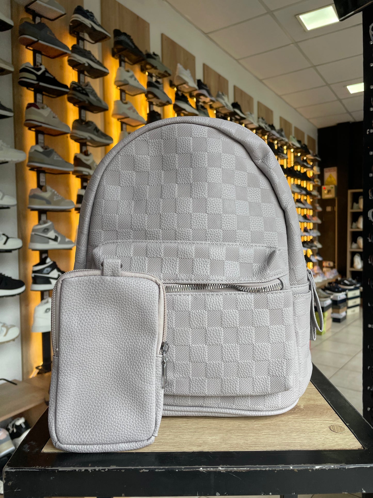 MOCHILA CU LILA