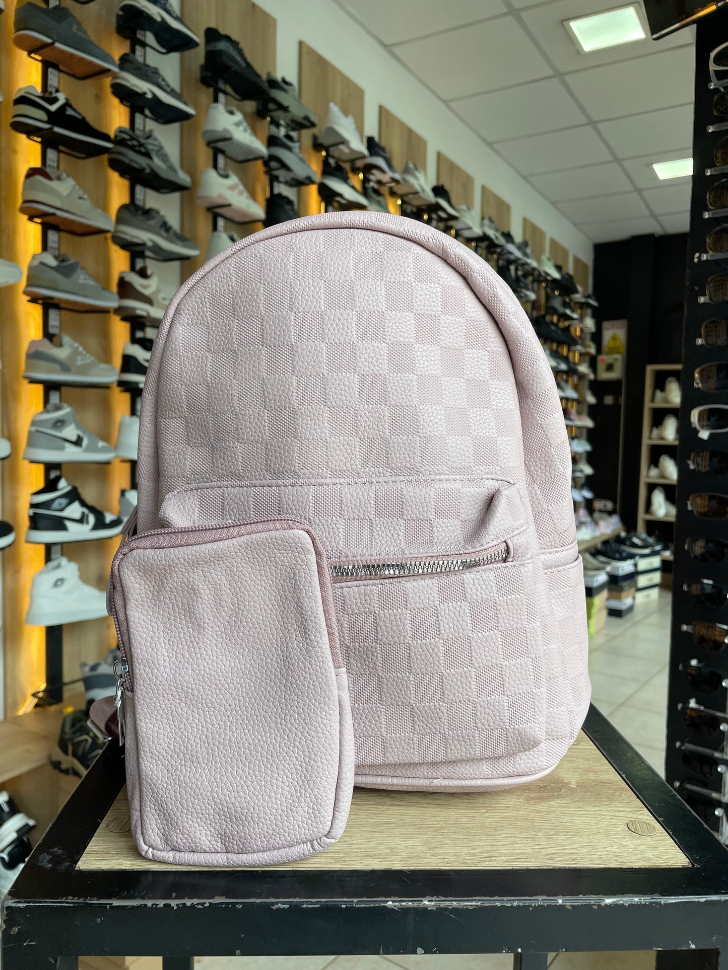MOCHILA CU ROSA