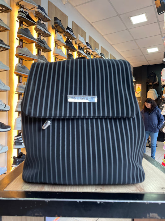 MOCHILA RR NEGRA