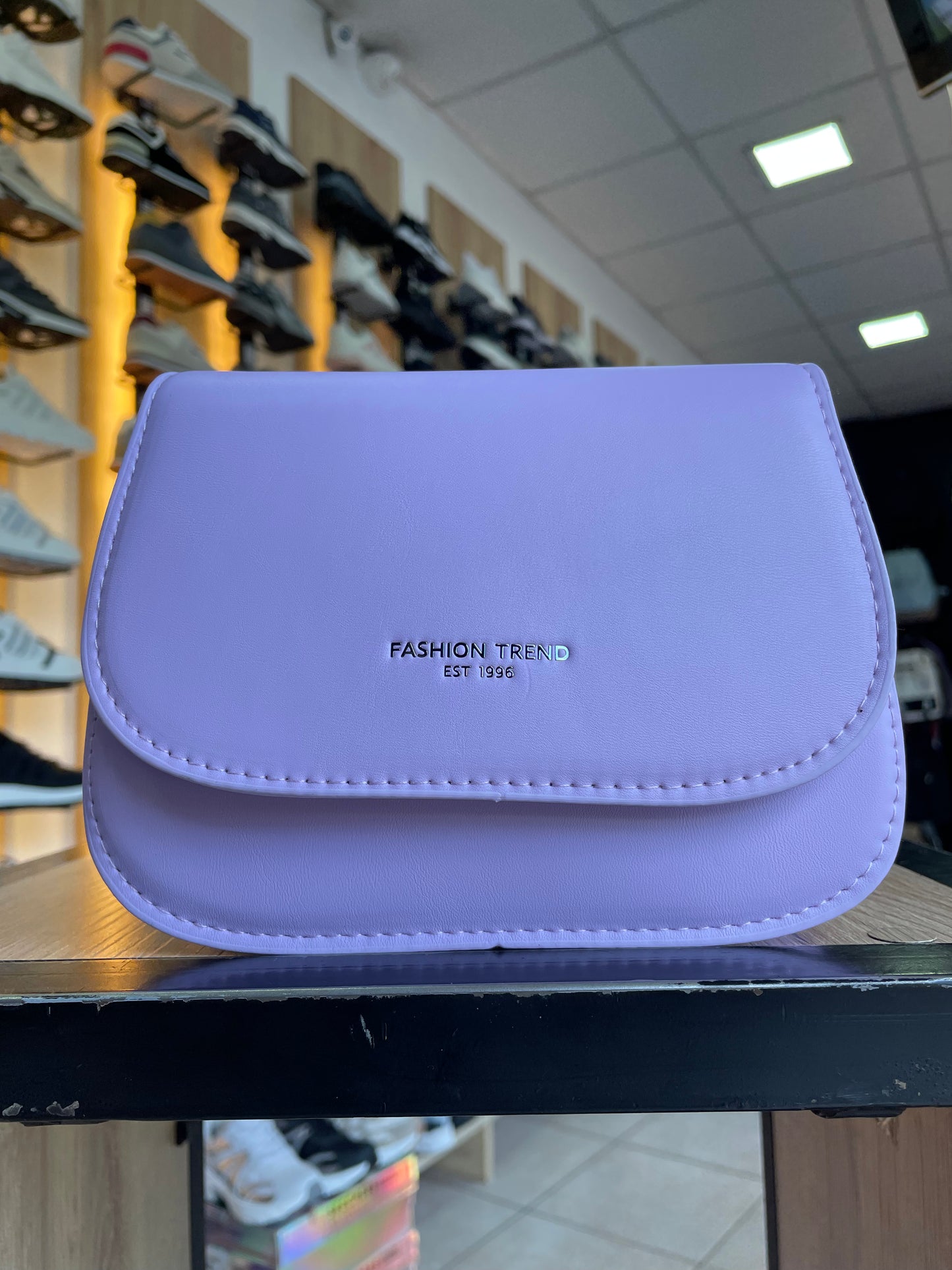 CARTERA CB LILA