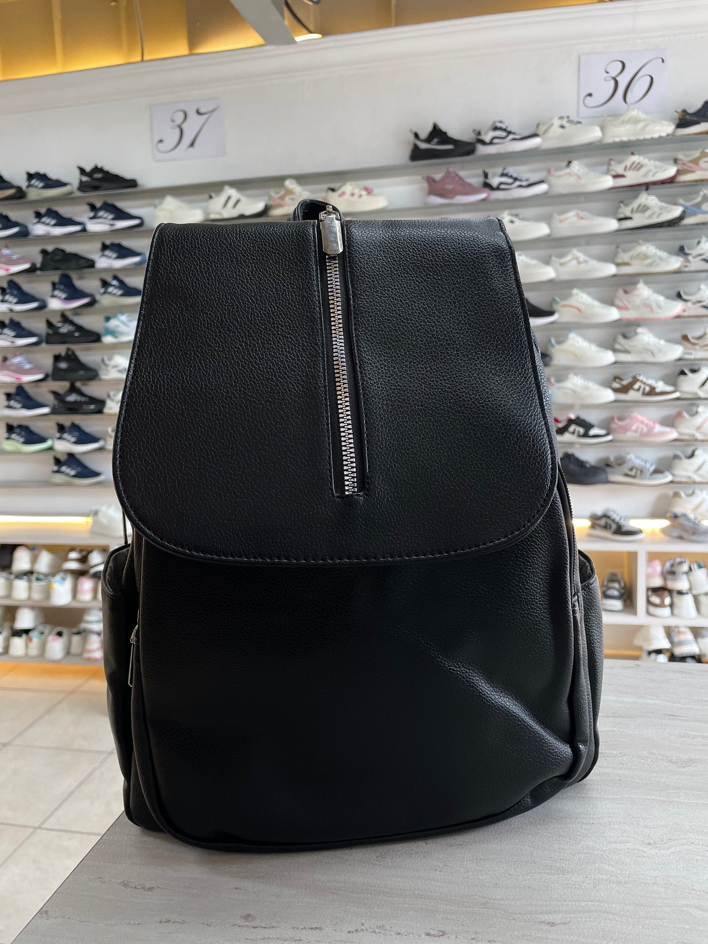 MOCHILA JK NEGRA