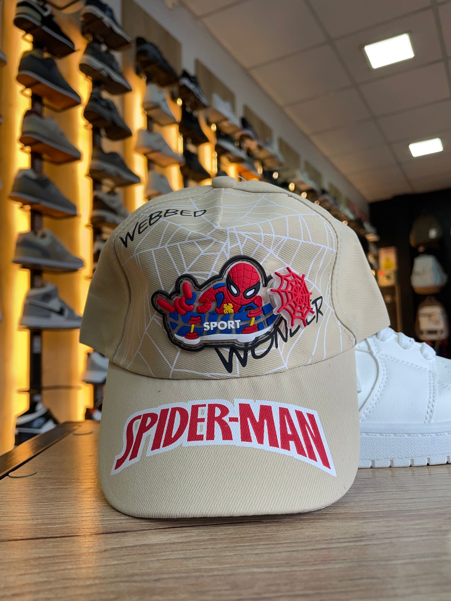 GORRAS SM BEIGE NIÑOS