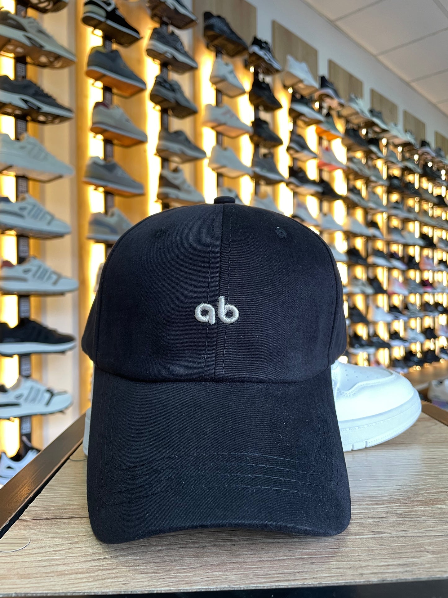 GORRAS NL NEGRA