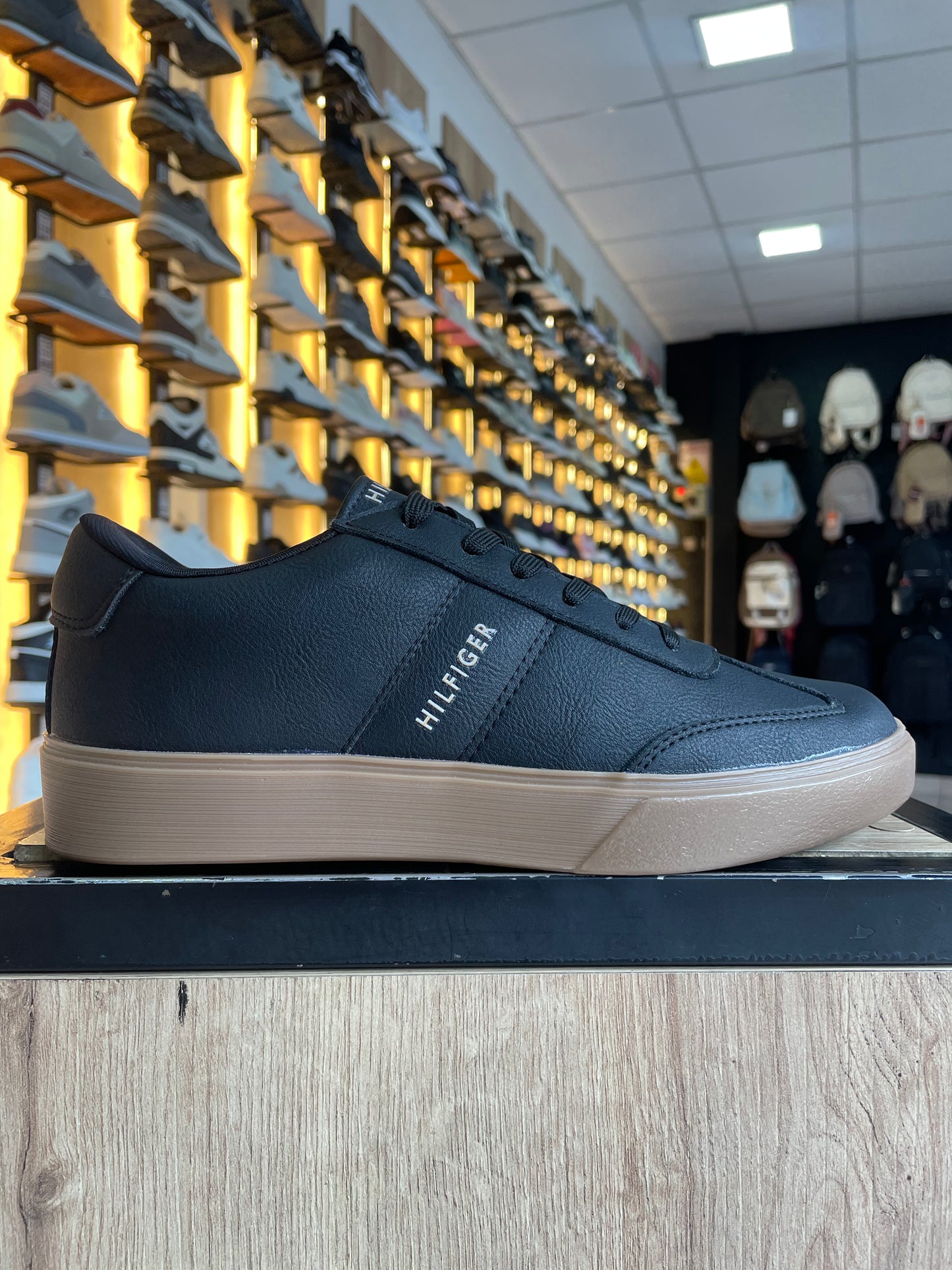 SNEAKER TH NEGRO