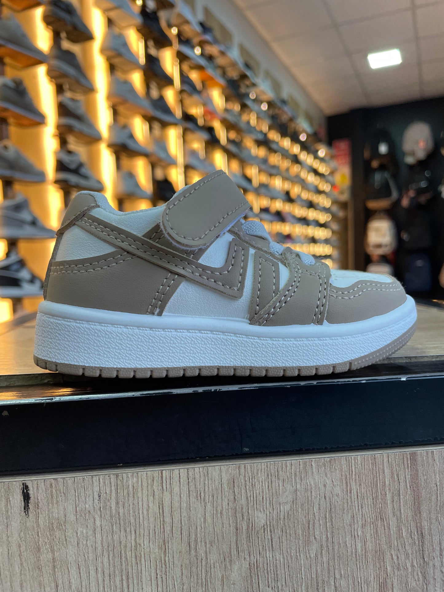 SNEAKER LK BEIGE NIÑOS