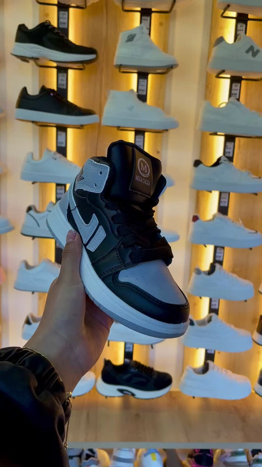 SNEAKER LM PLOMO/NEGRO  NIÑO