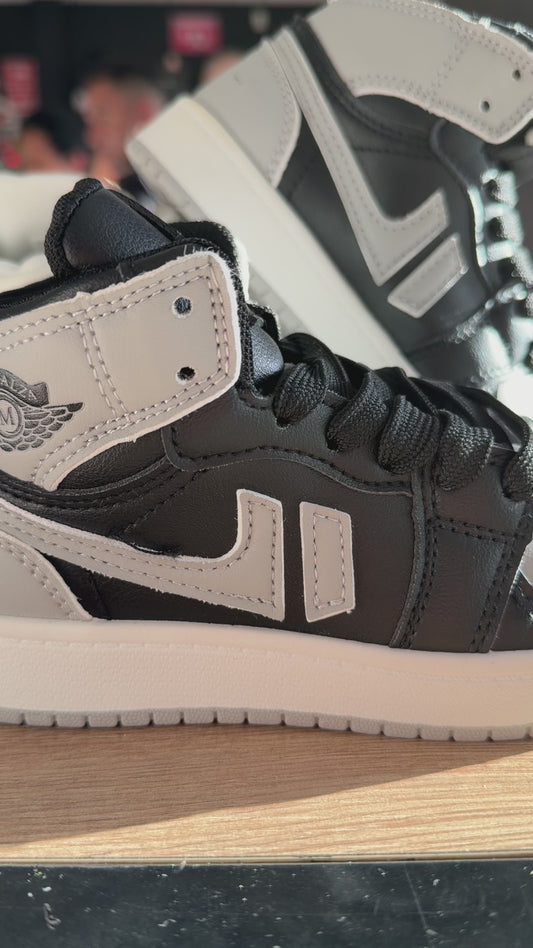SNEAKER LM PLOMO/NEGRO  NIÑO