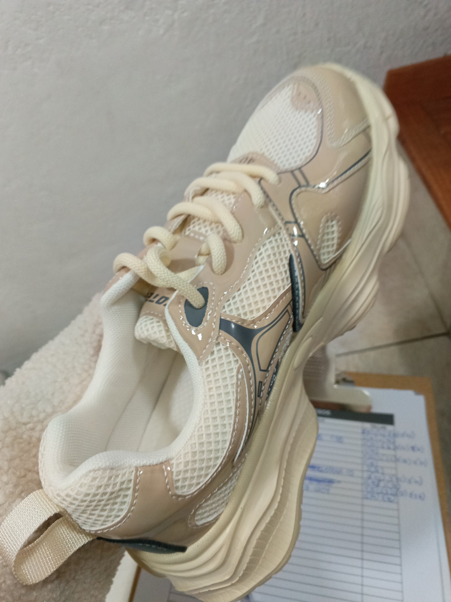 ZAPATILLA ED60W13 BEIGE